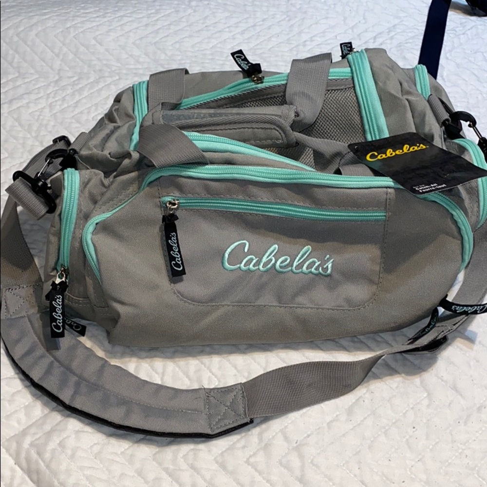 NWT cabelas gym bag